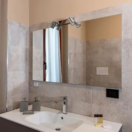 Nadine Вилла Мурта-Мария