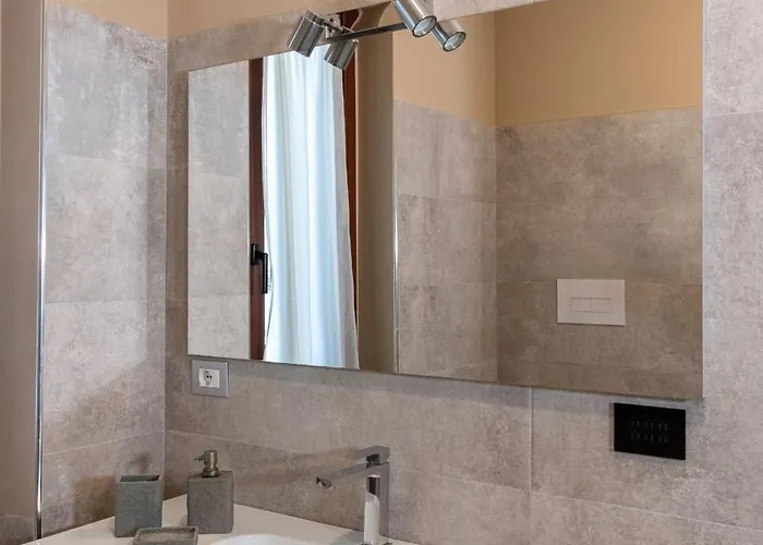 Nadine Villa Murta Maria